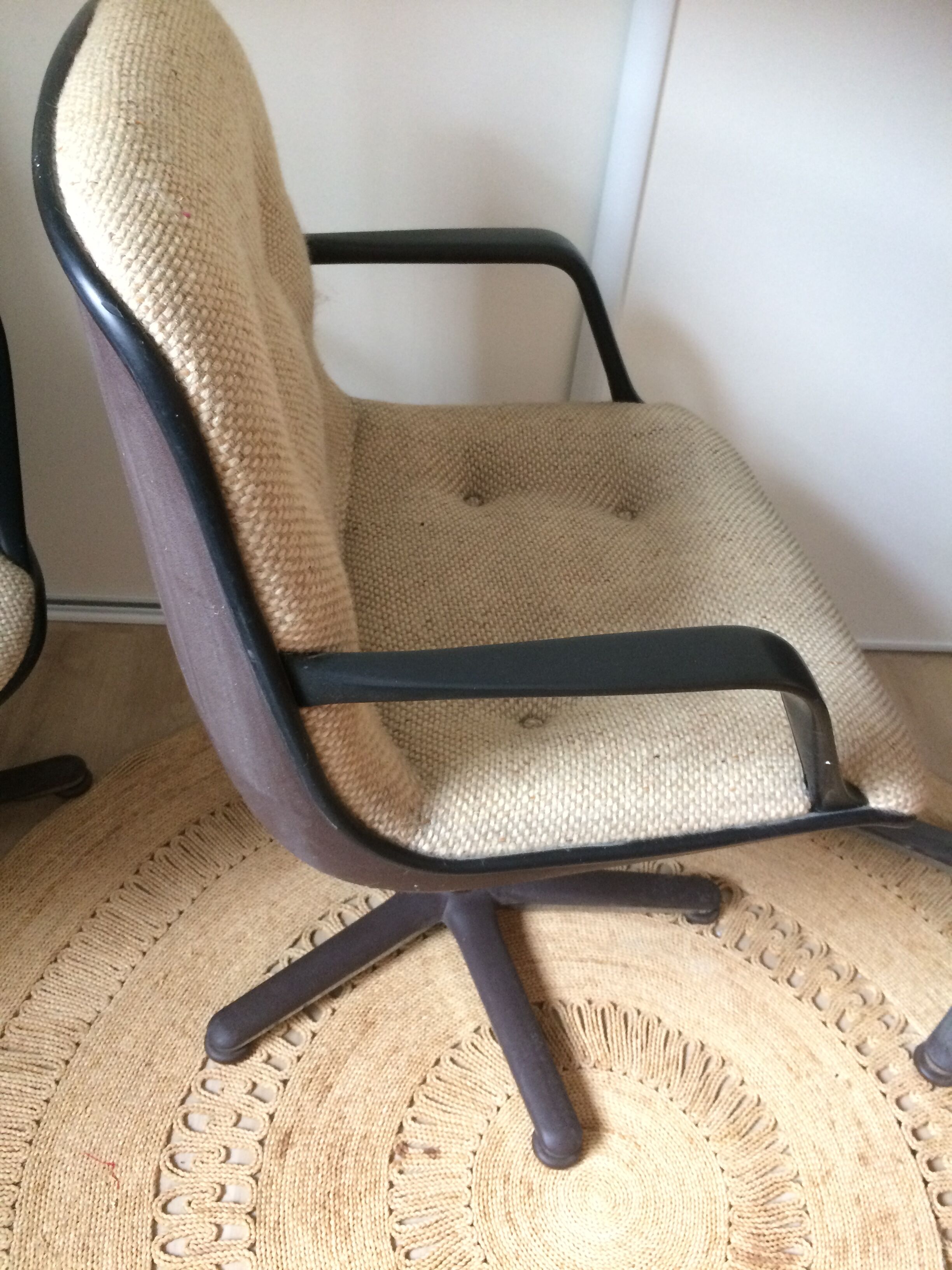 Lot of three armchairs stafor