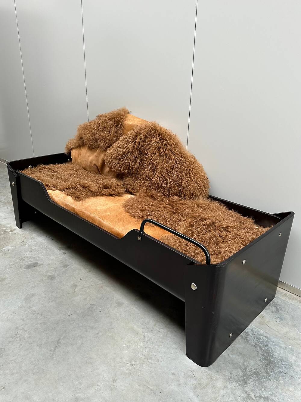 Bed/daybed by Jules Wabbes with Carine Boxy upholstery