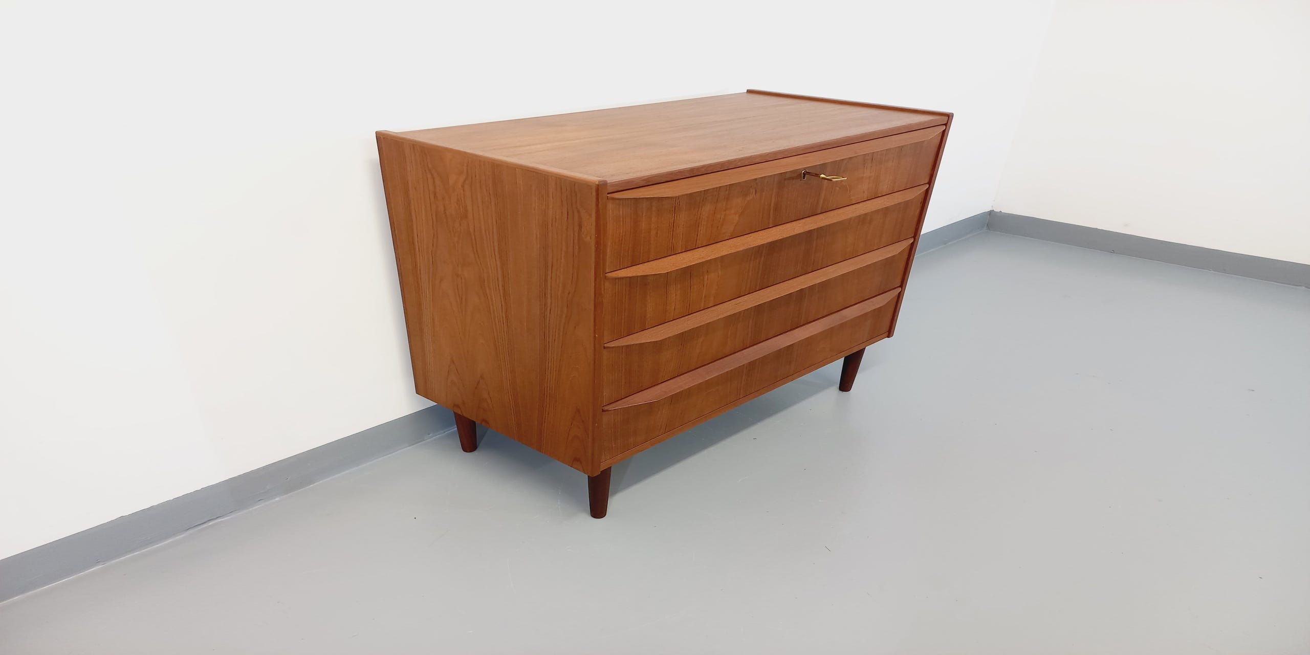 Vintage Scandinavian teak chest of drawers from the 60s