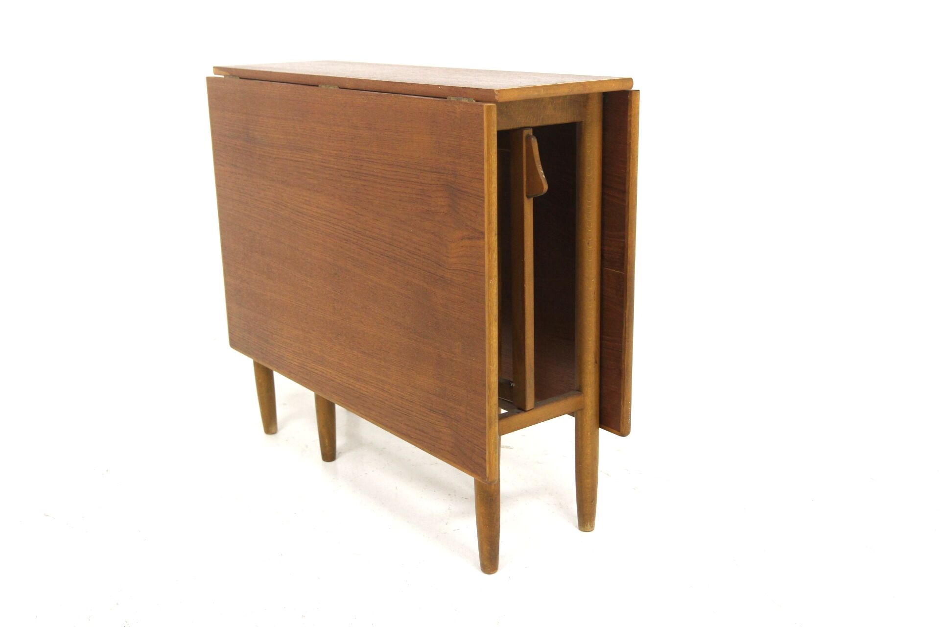 Teak drop-leaf dining table, "Pedro" K-O Westberg, Sweden, 1950