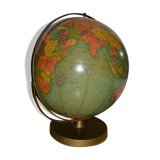 World map USA year 40