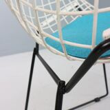 Diamond chair by Harry Bertoia in white & black metal and new blue seating