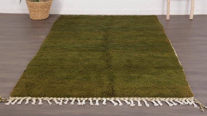 Handmade Moroccan rug 250cm x 150cm