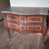 Commode sauteuse style Louis XV, époque XIXème