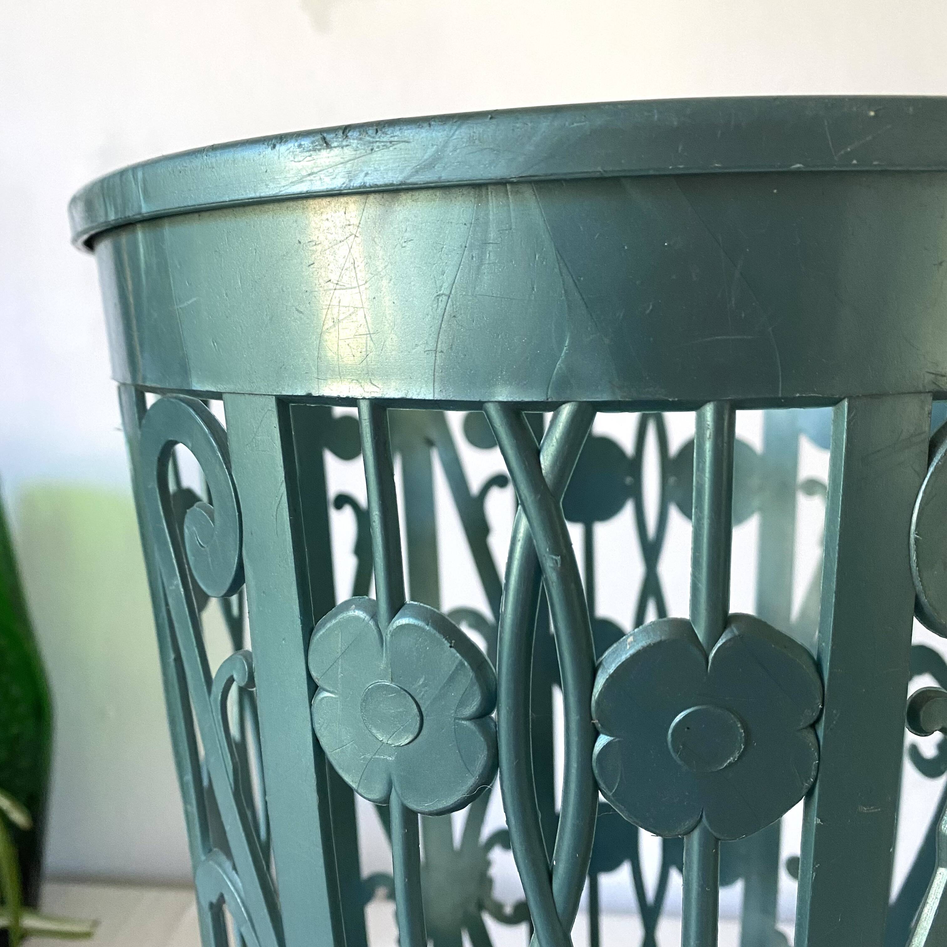 Pola vintage floral umbrella stand