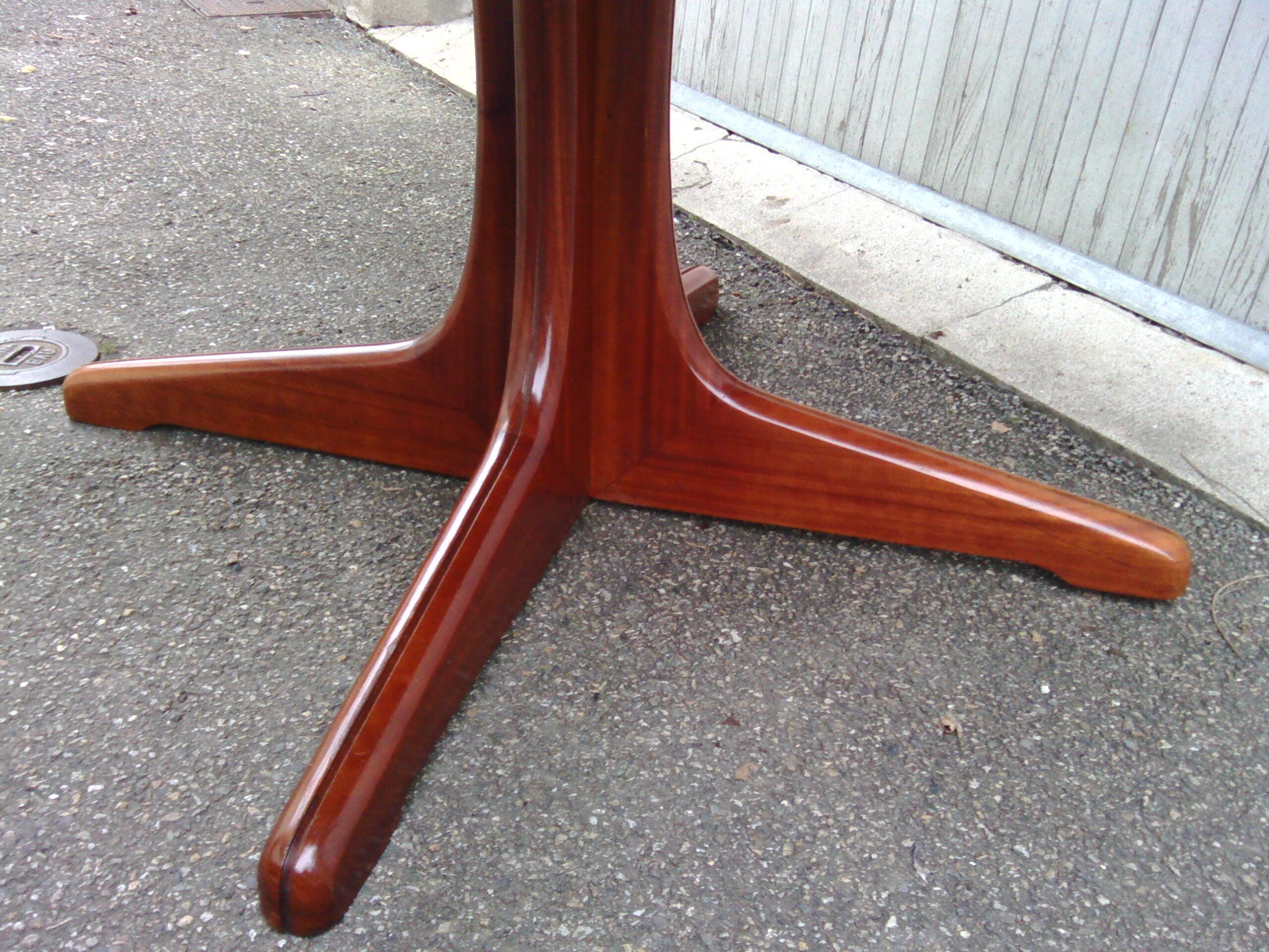 Baumann dining table 1960