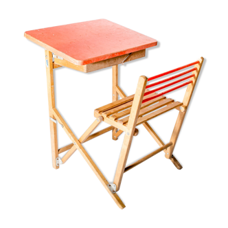 Small desk of child Plideal folding and folding