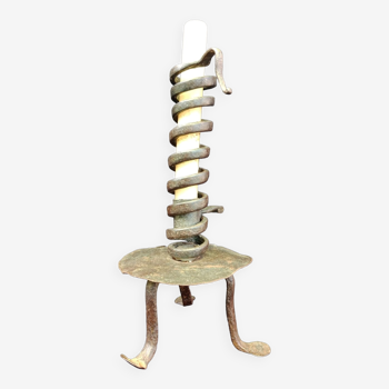 Tripod candle holder