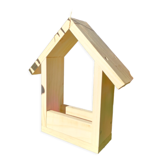 Bird feeder