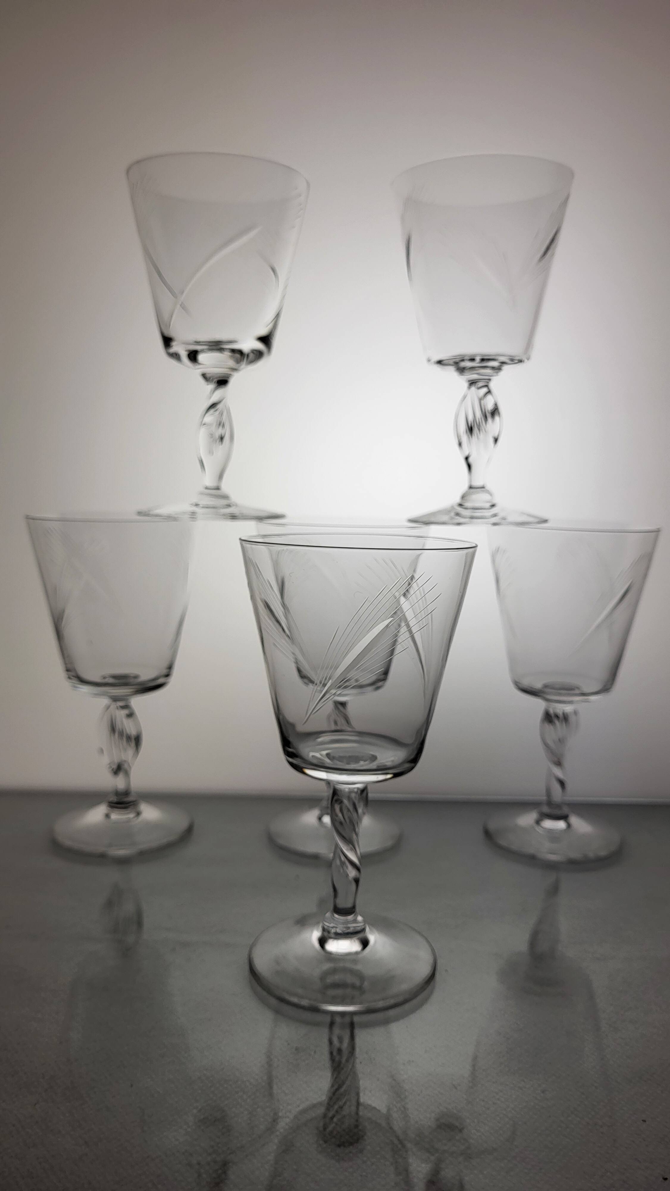 6 crystal wine glasses from the 60s (wheat)