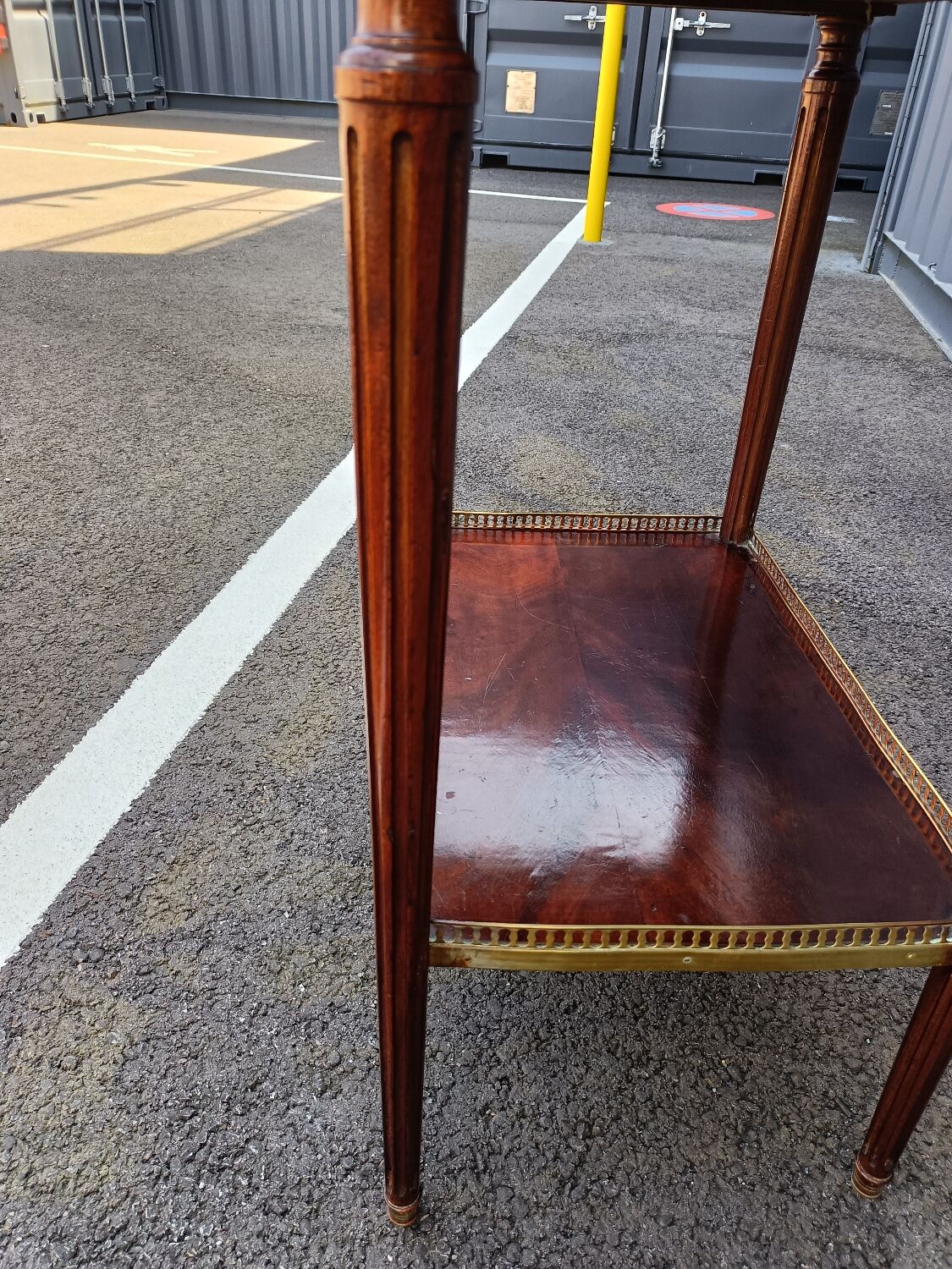 Chest of drawers style Louis XVl old marble tray
