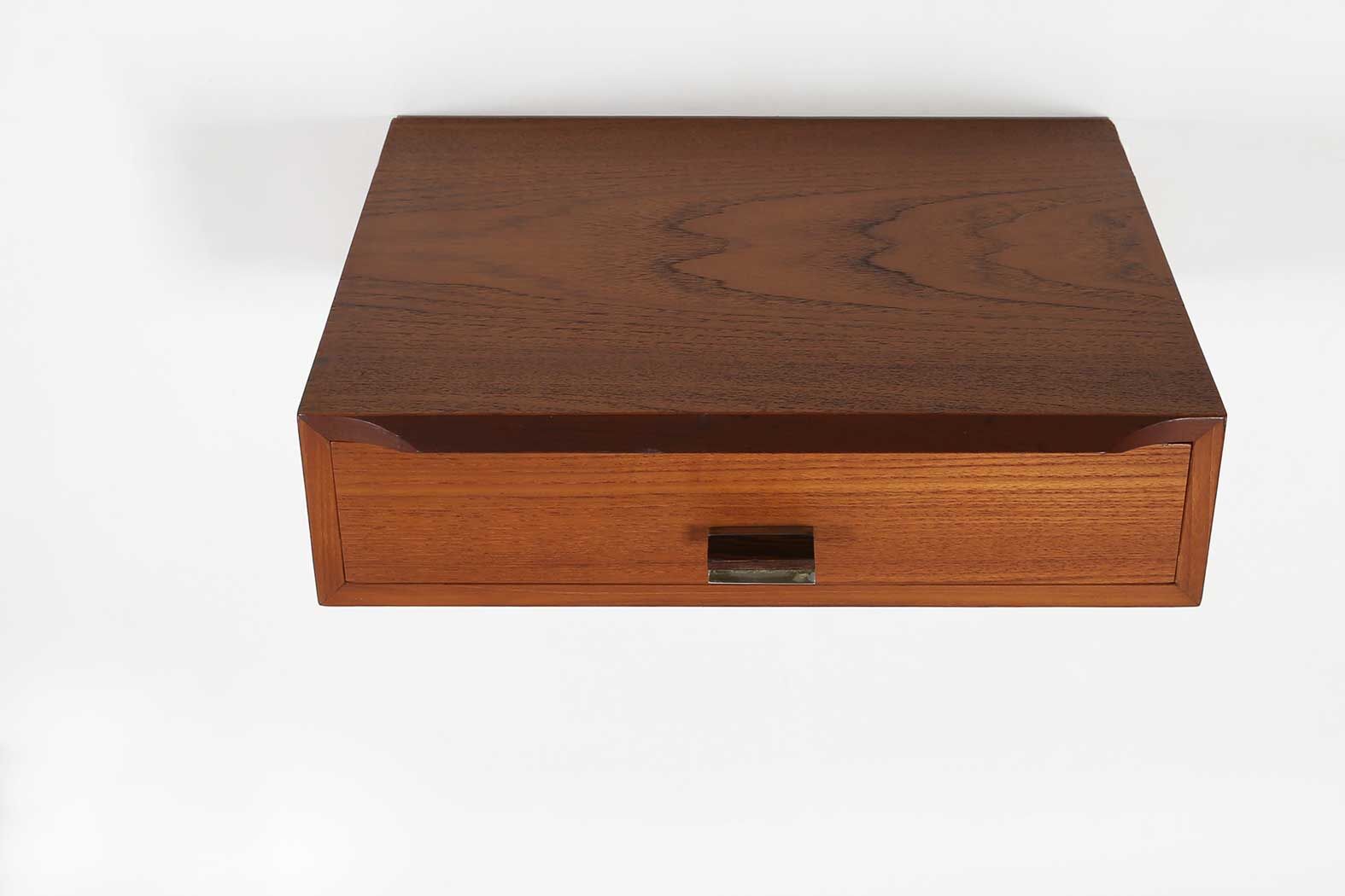 Mid-century nightstands