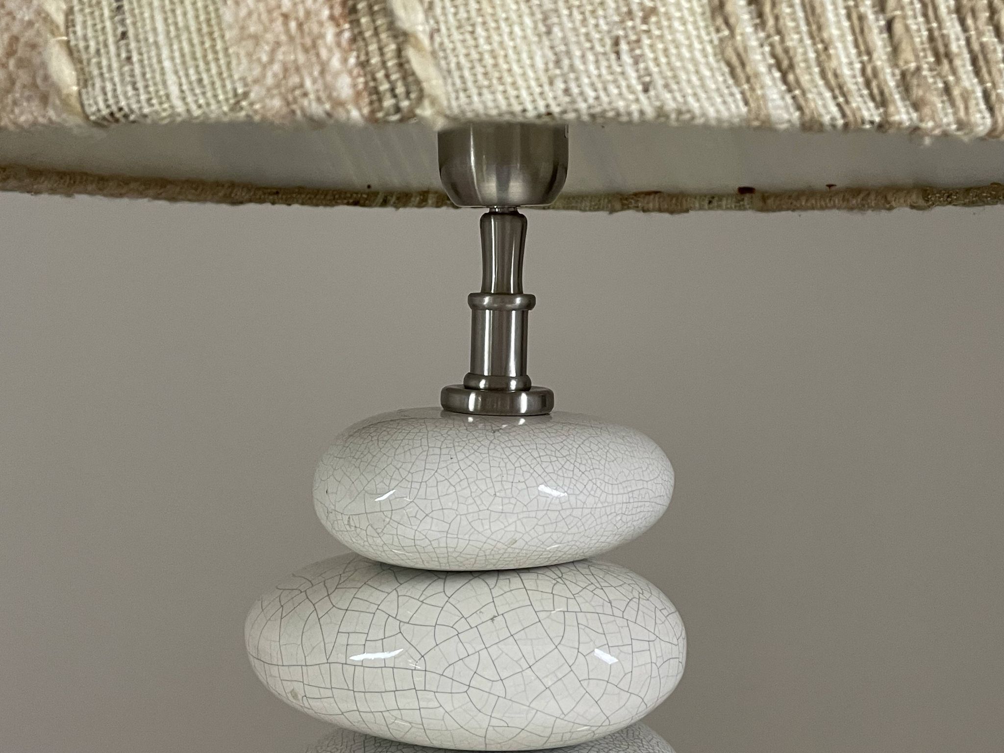 Cracked pebble lamp by François Châtain with its original lampshade, France 1970s