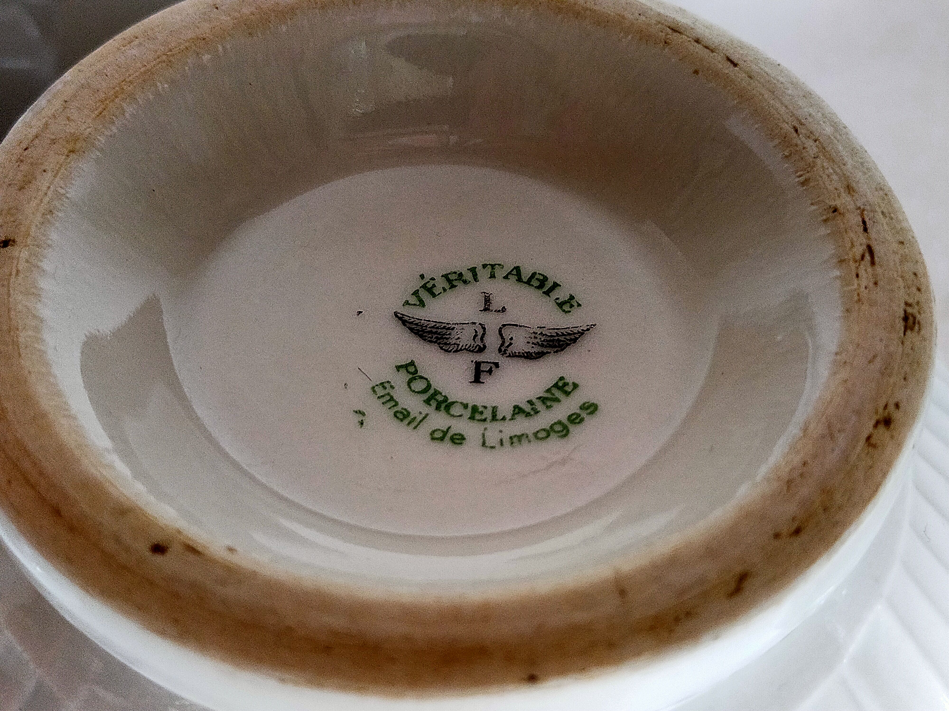 Five matching antique porcelain and earthenware bowls