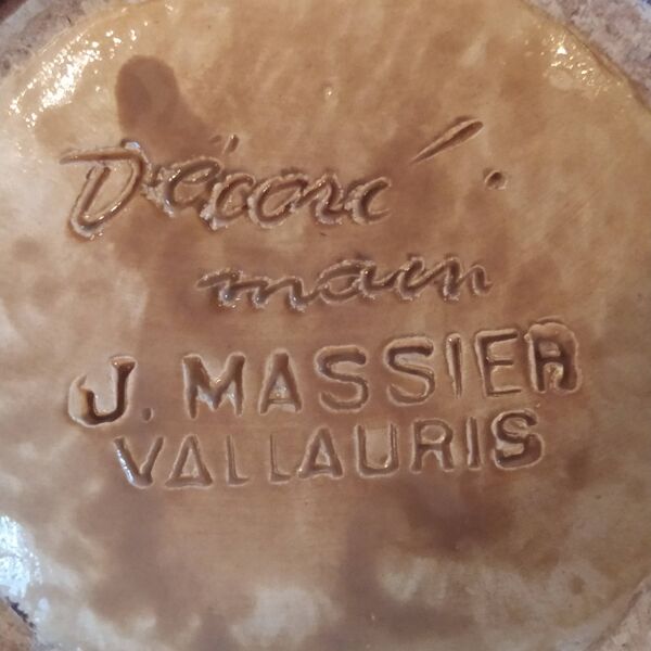 vase boule ancien Vallauris signé J Massier