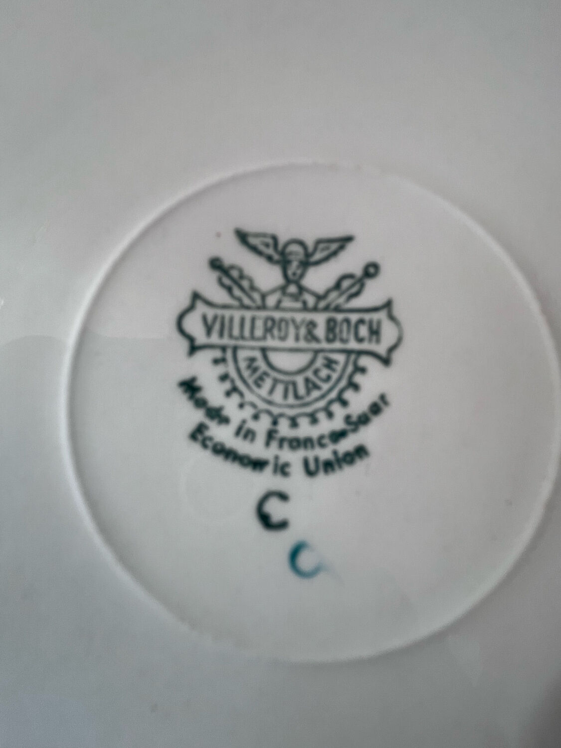 Old round cake dish Villeroy & Boch