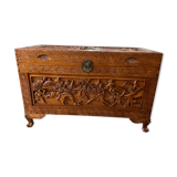 Large chinese chest, carved camphor wood. 1st half of the XXth century