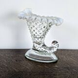 Horn cup in bubbled glass and white opaline