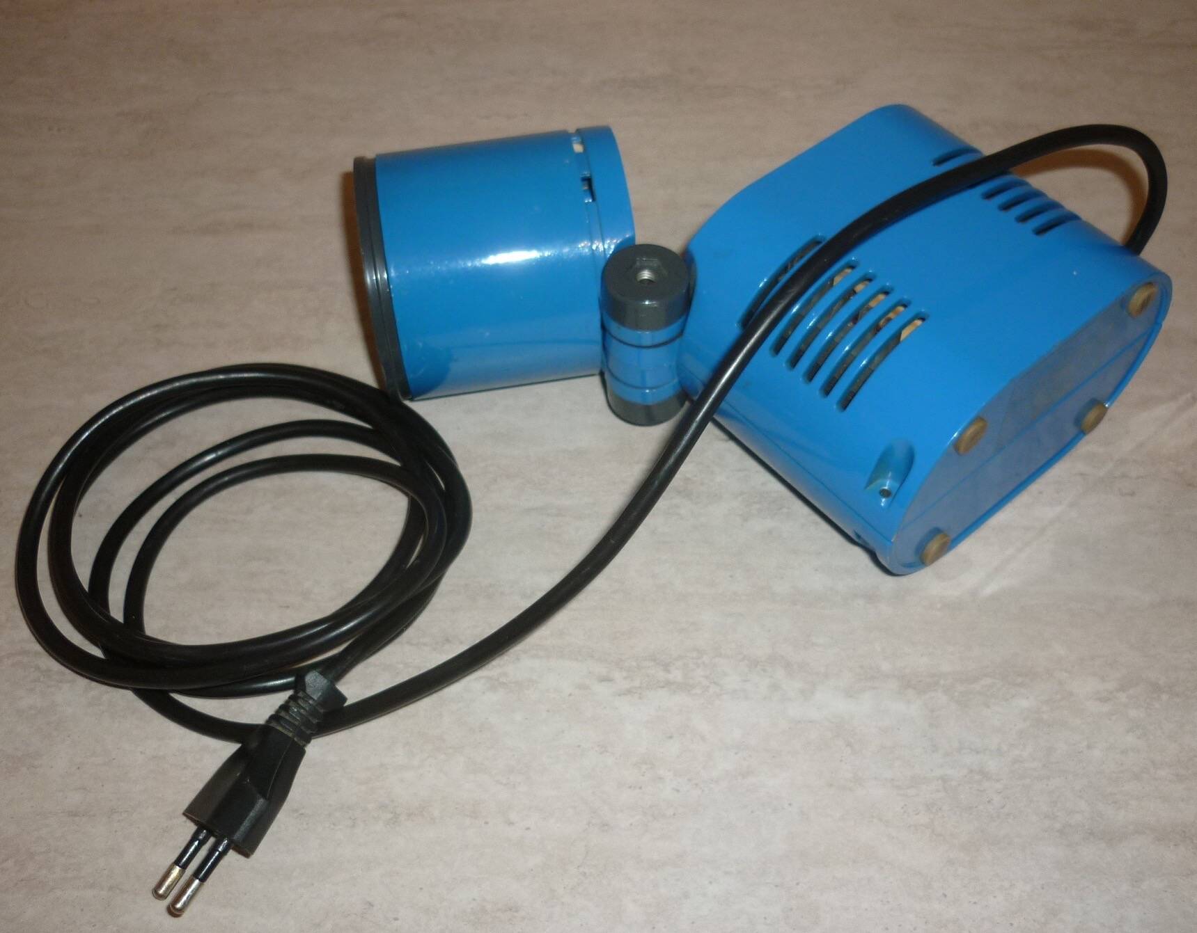 ARTEMIDE Litech Blue Articulated Lamp