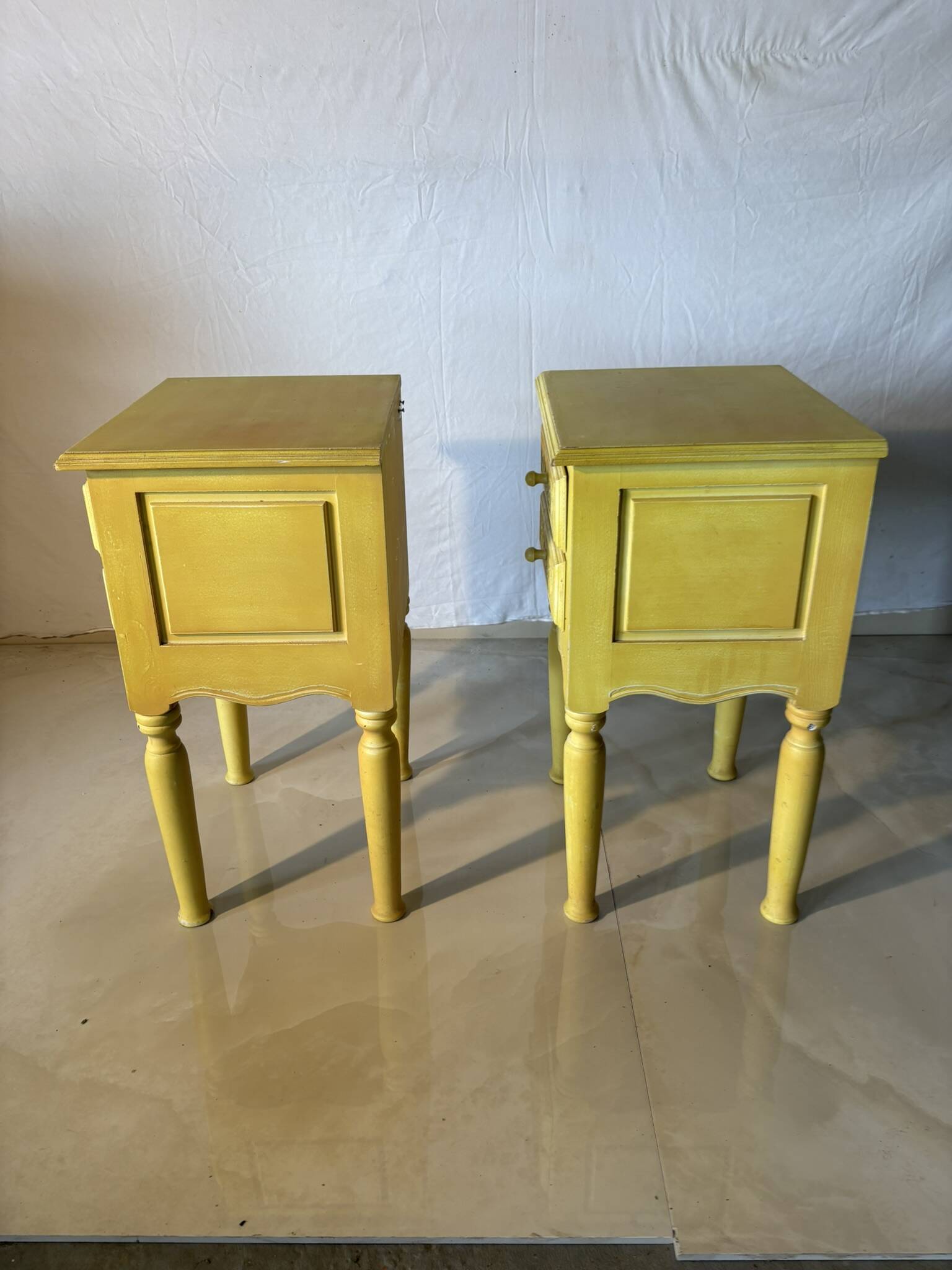 Pair of vintage carved wooden bedside tables – Sunny yellow finish