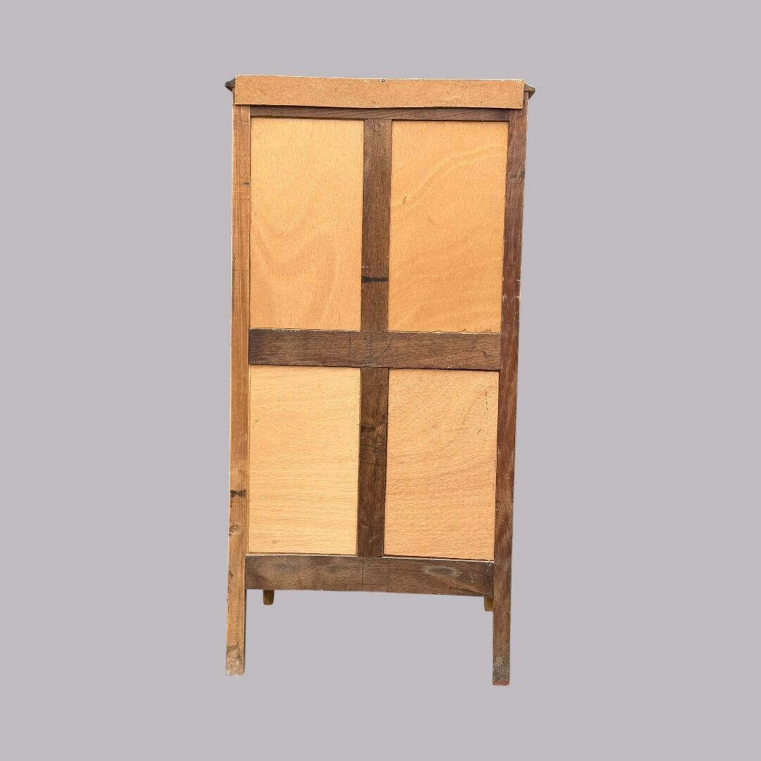 Art Deco glass-fronted Parisian buffet in raw wood