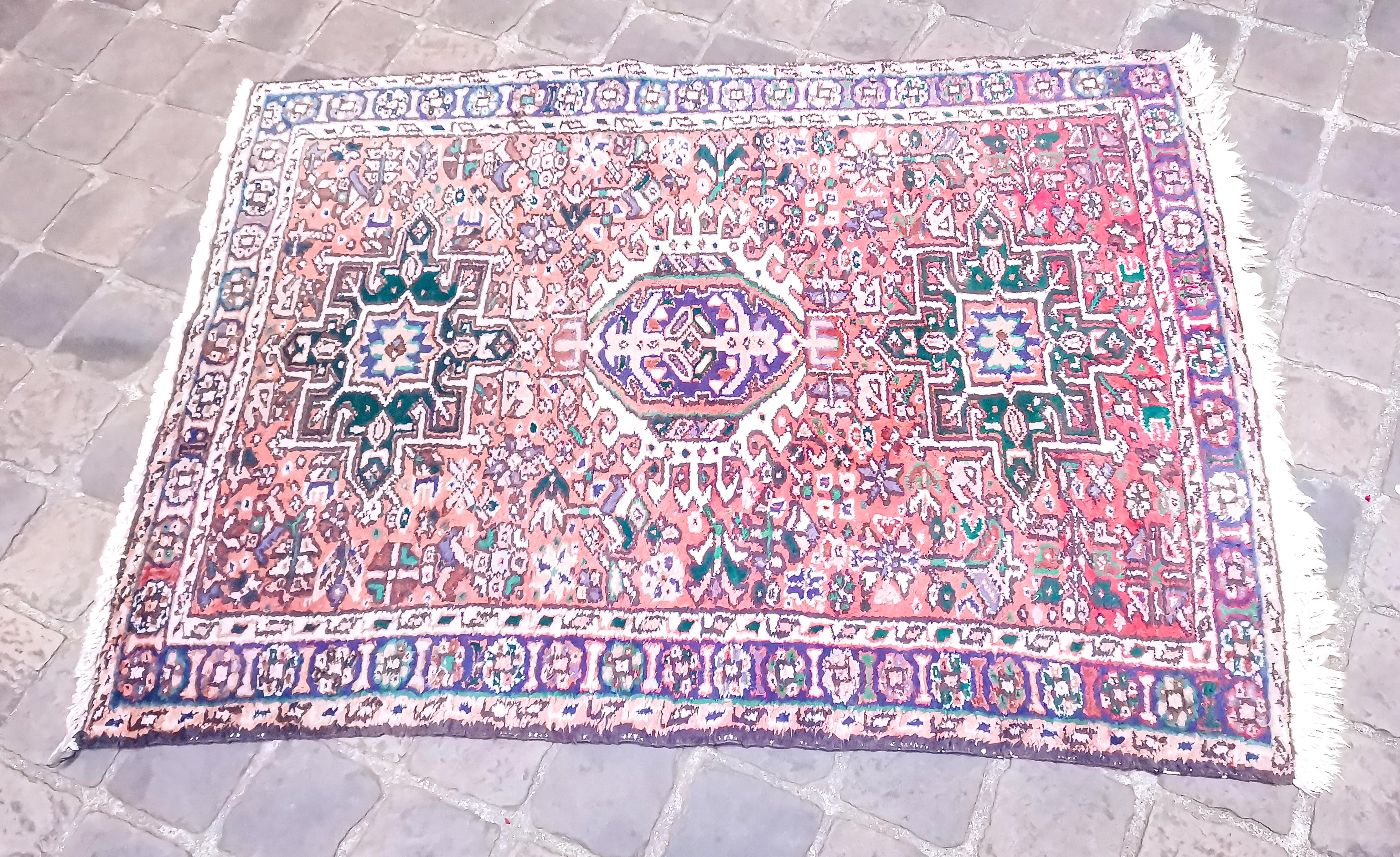 Heriz vintage handmade Oriental carpet 140 x 105 cm