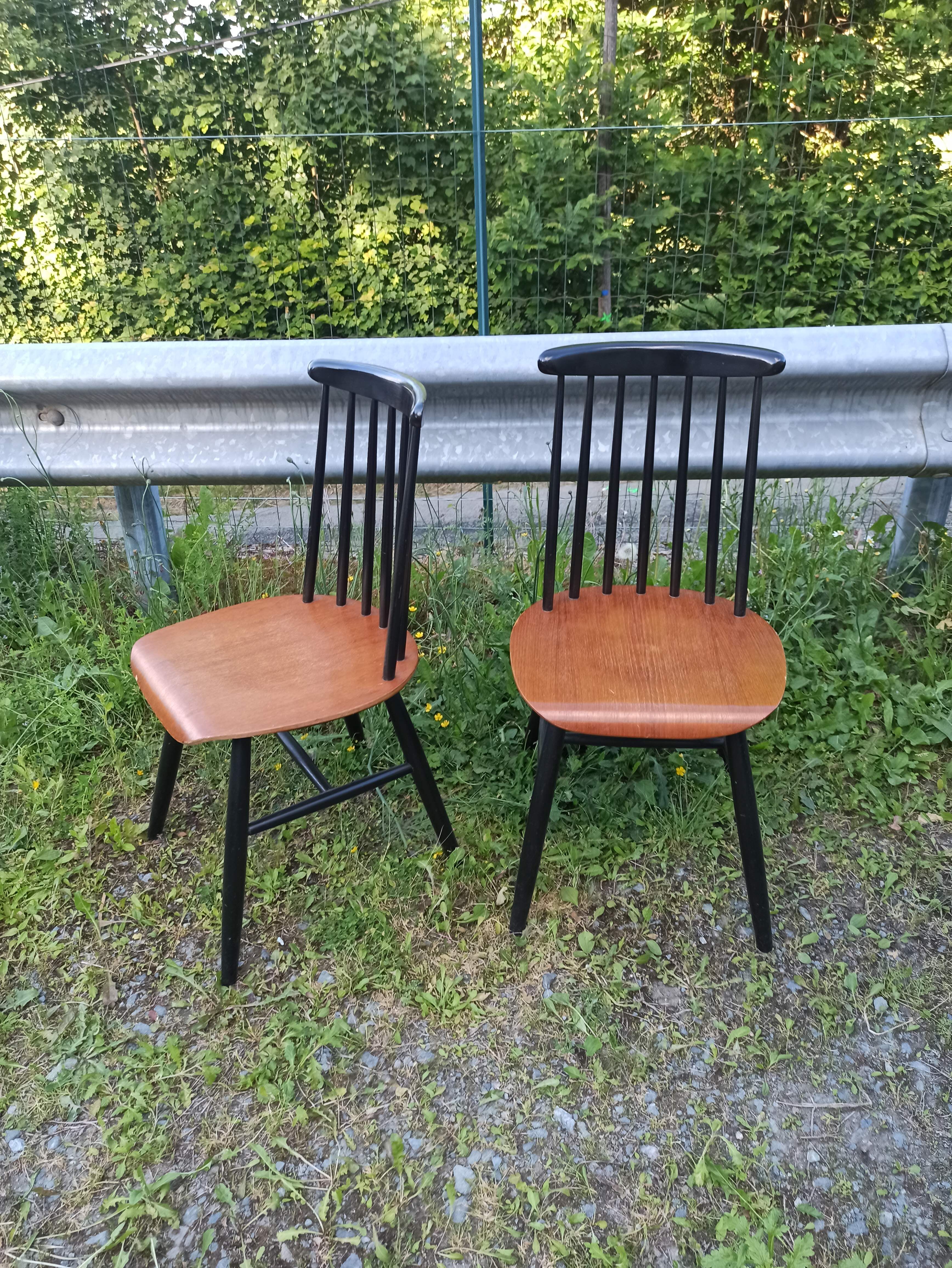 Paire chaises fanett par Ilmari Tapiovaara années 60