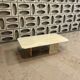 Table en travertin rectangle avec 2 pieds en l