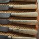 Lot 8 couteaux anciens manches en bois