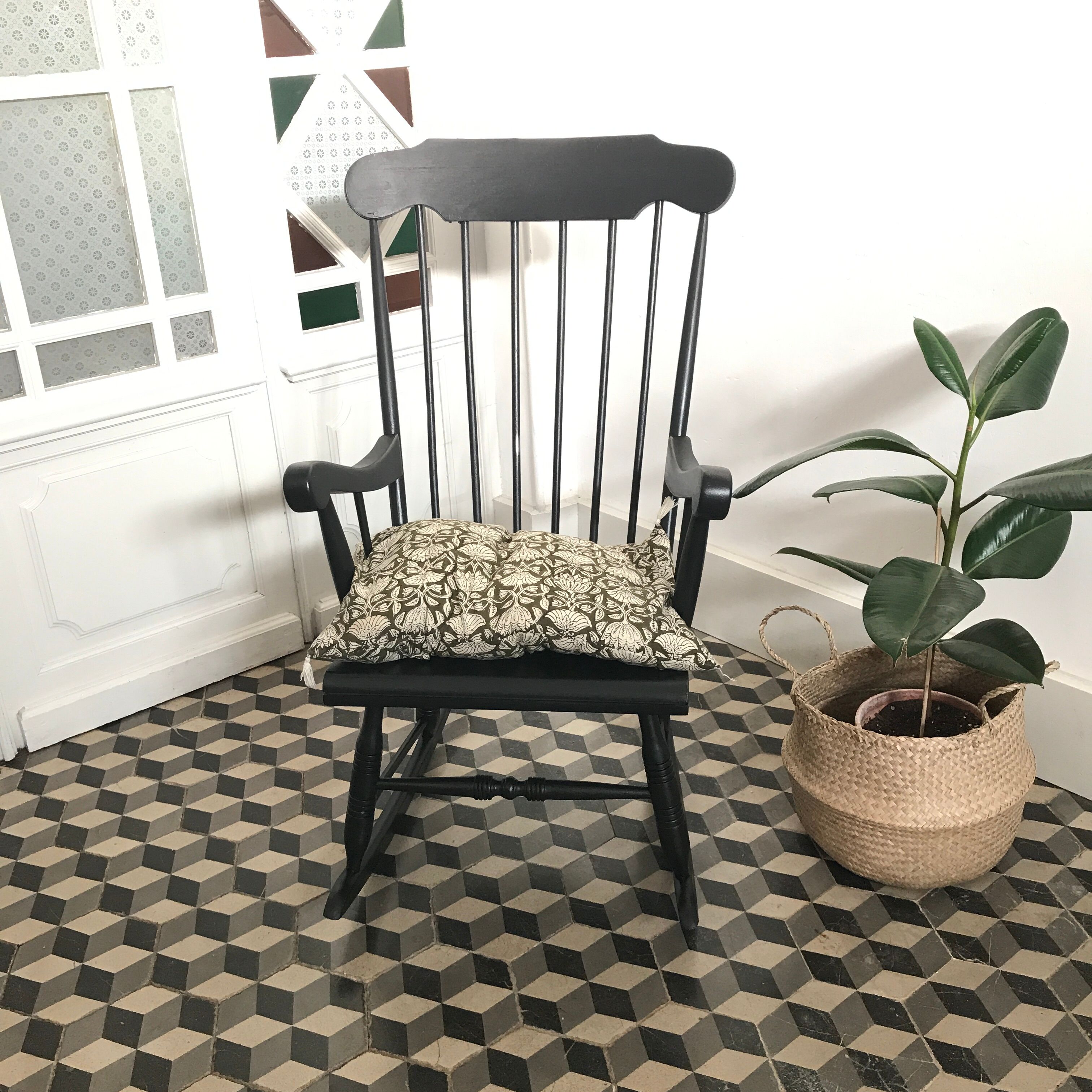 Rocking-chair in wood
