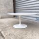 Oval Tulip Coffee Table by Knoll International design Eero Saarinen