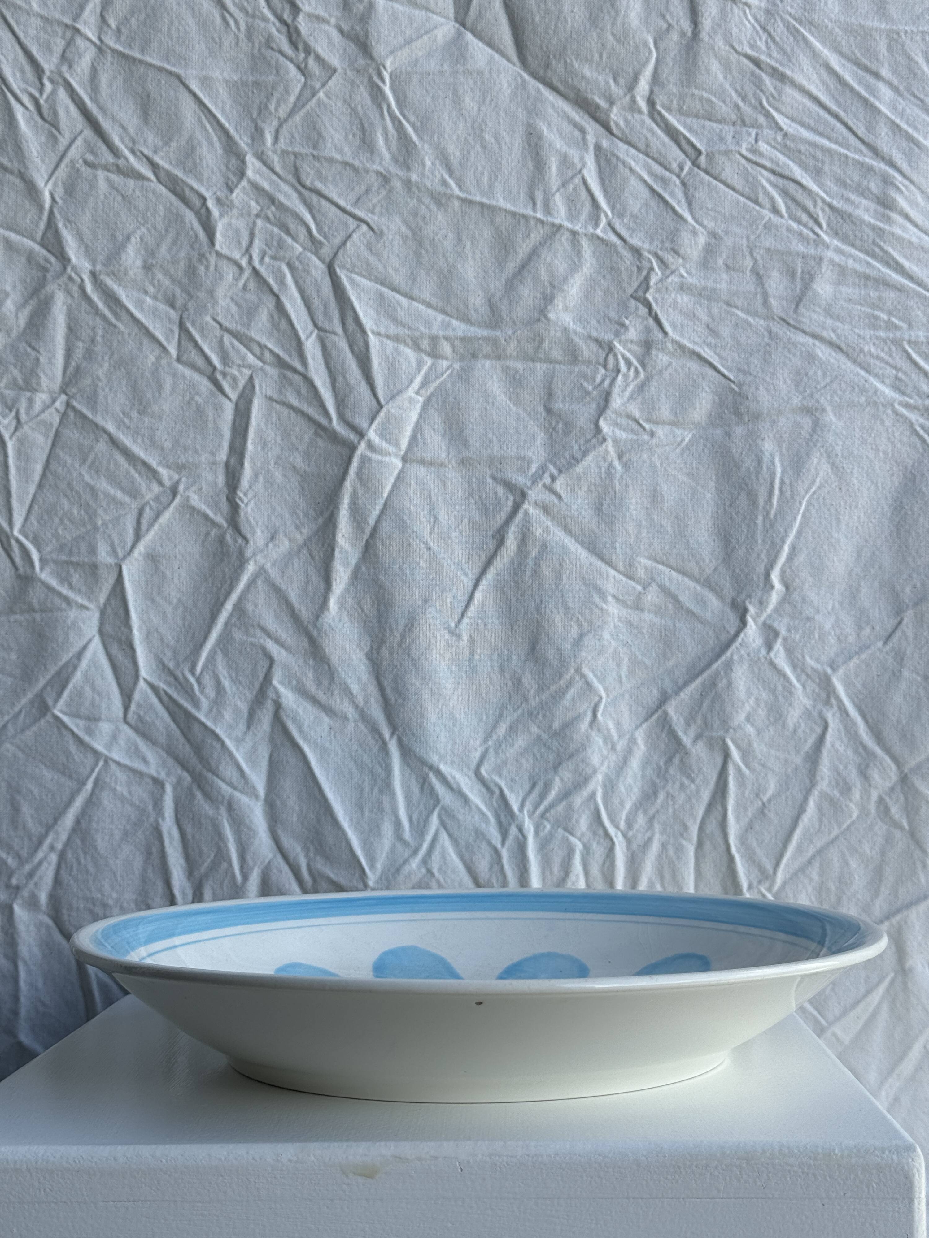Large fruit bowl, classic French glass dish