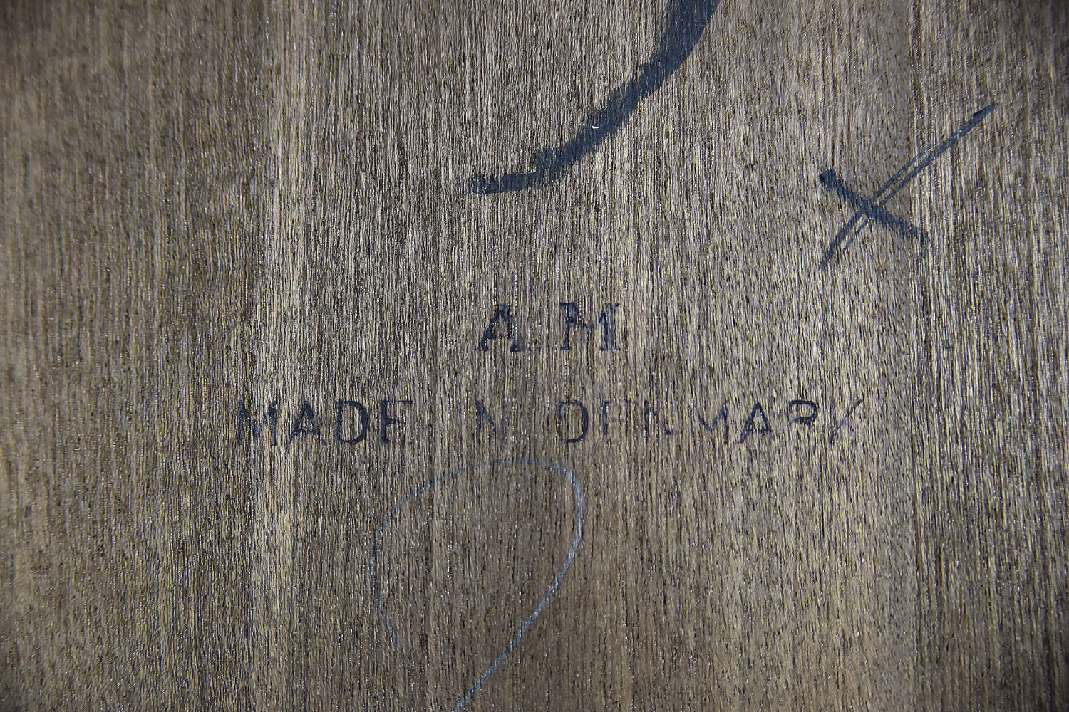 Modern Danish classic vintage mid-century oak folding dining table by AM Møbler, 1960s.