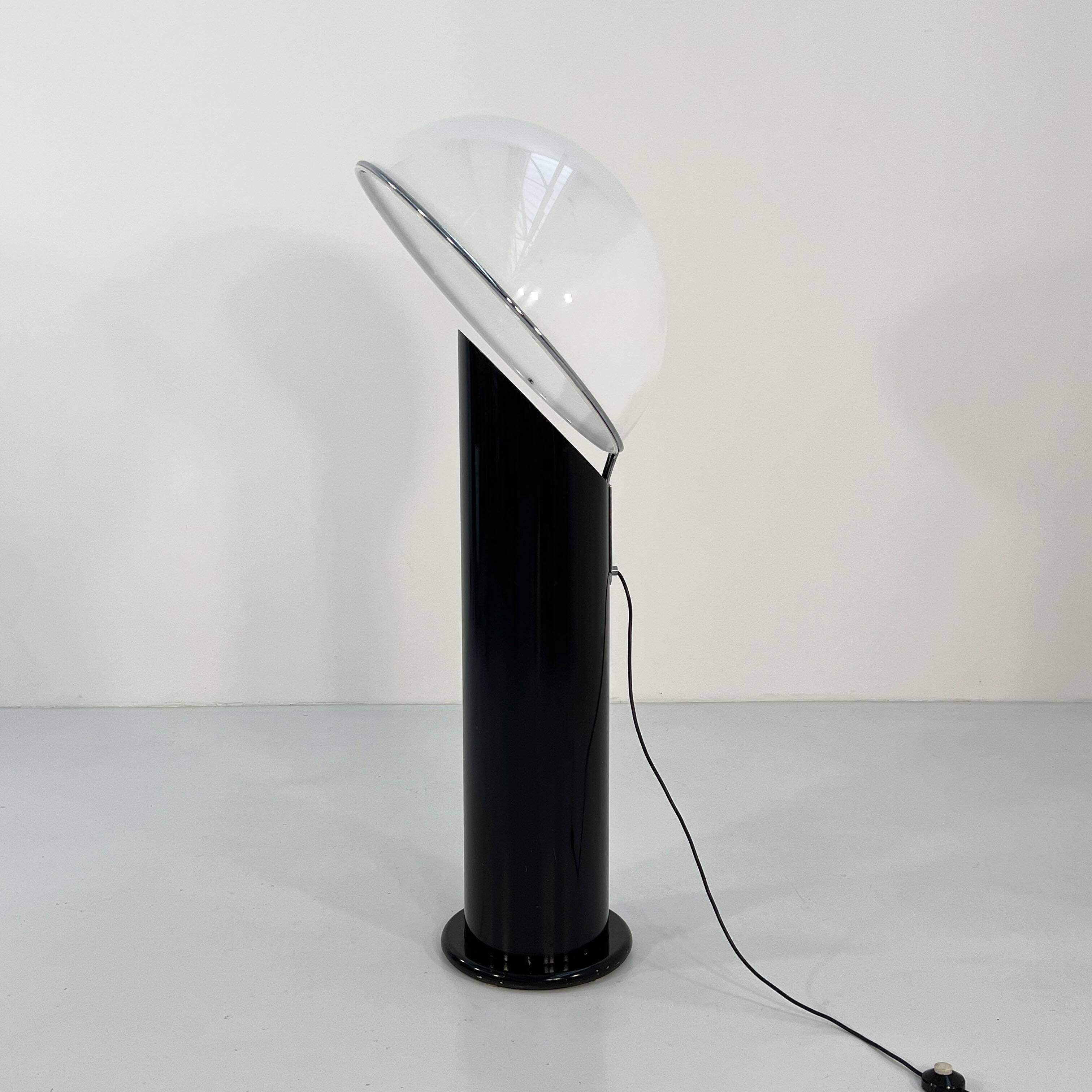 Black ciot floor lamp by ennio chiggio for lumenform, 1970