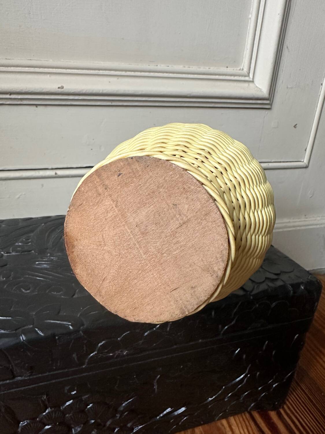 Scoubidou bottle from the 60s