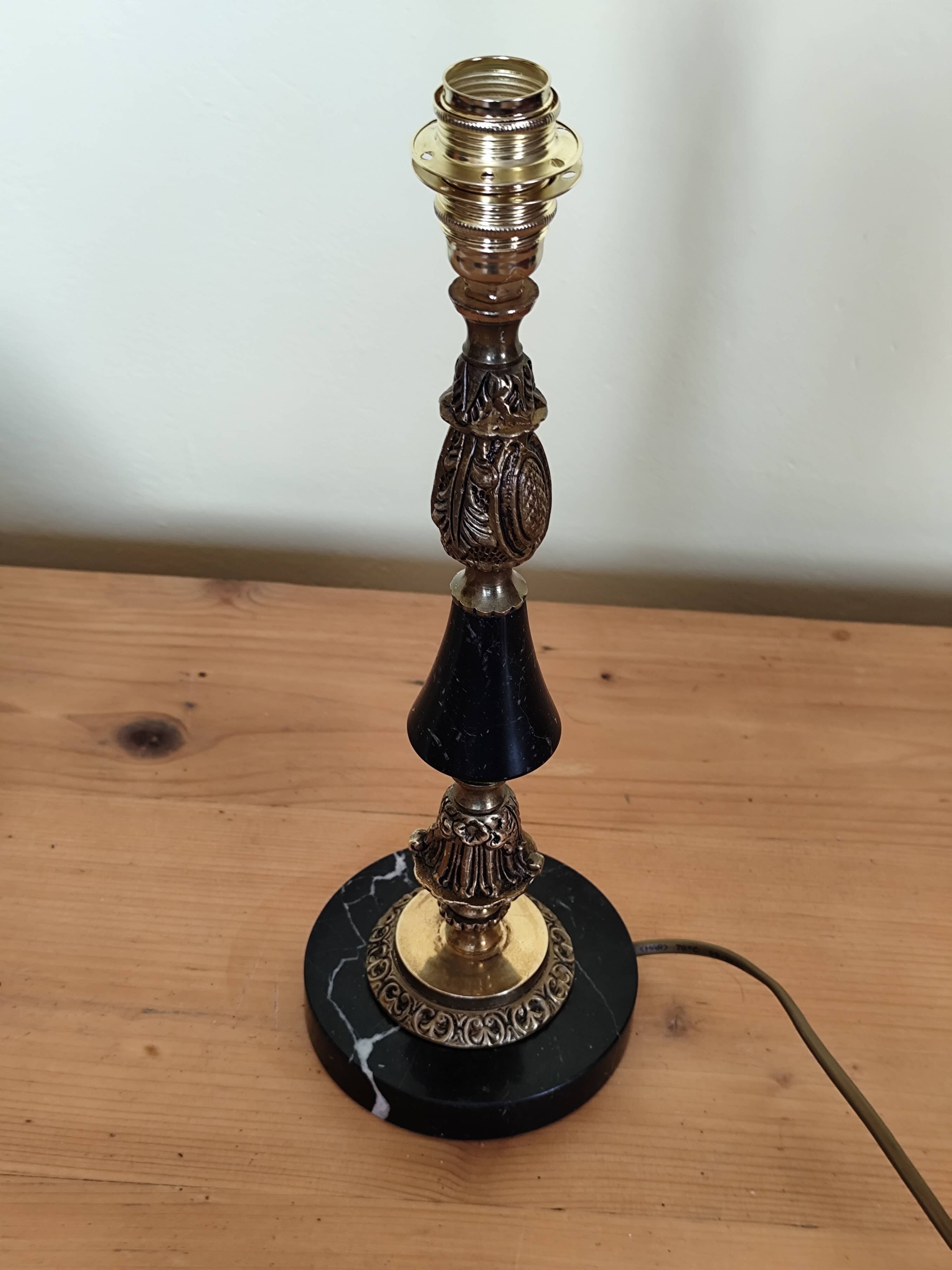 Table lamp base candlestick in chiselled brass and marble base.