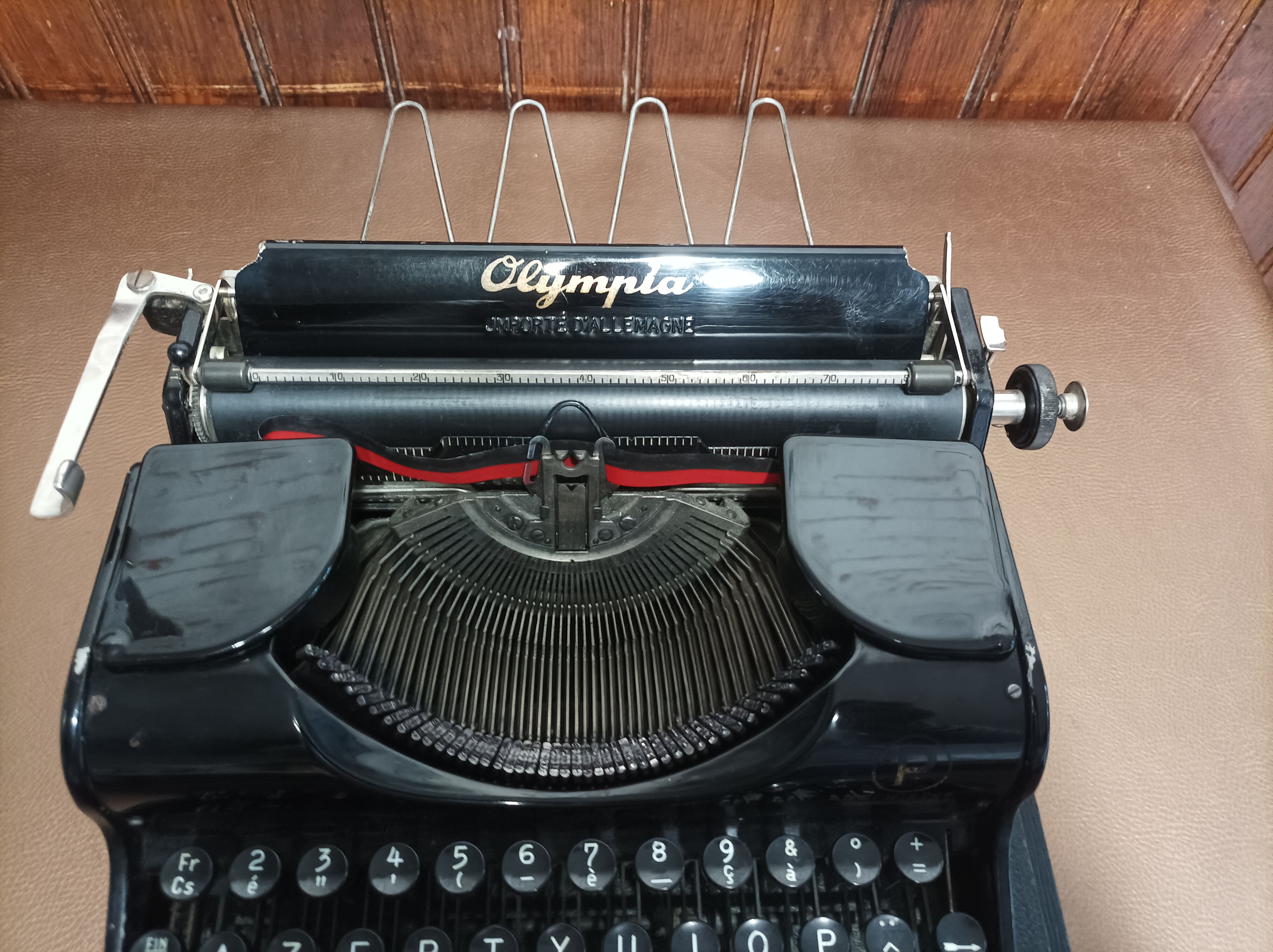 Olympia Progress typewriter 30s
