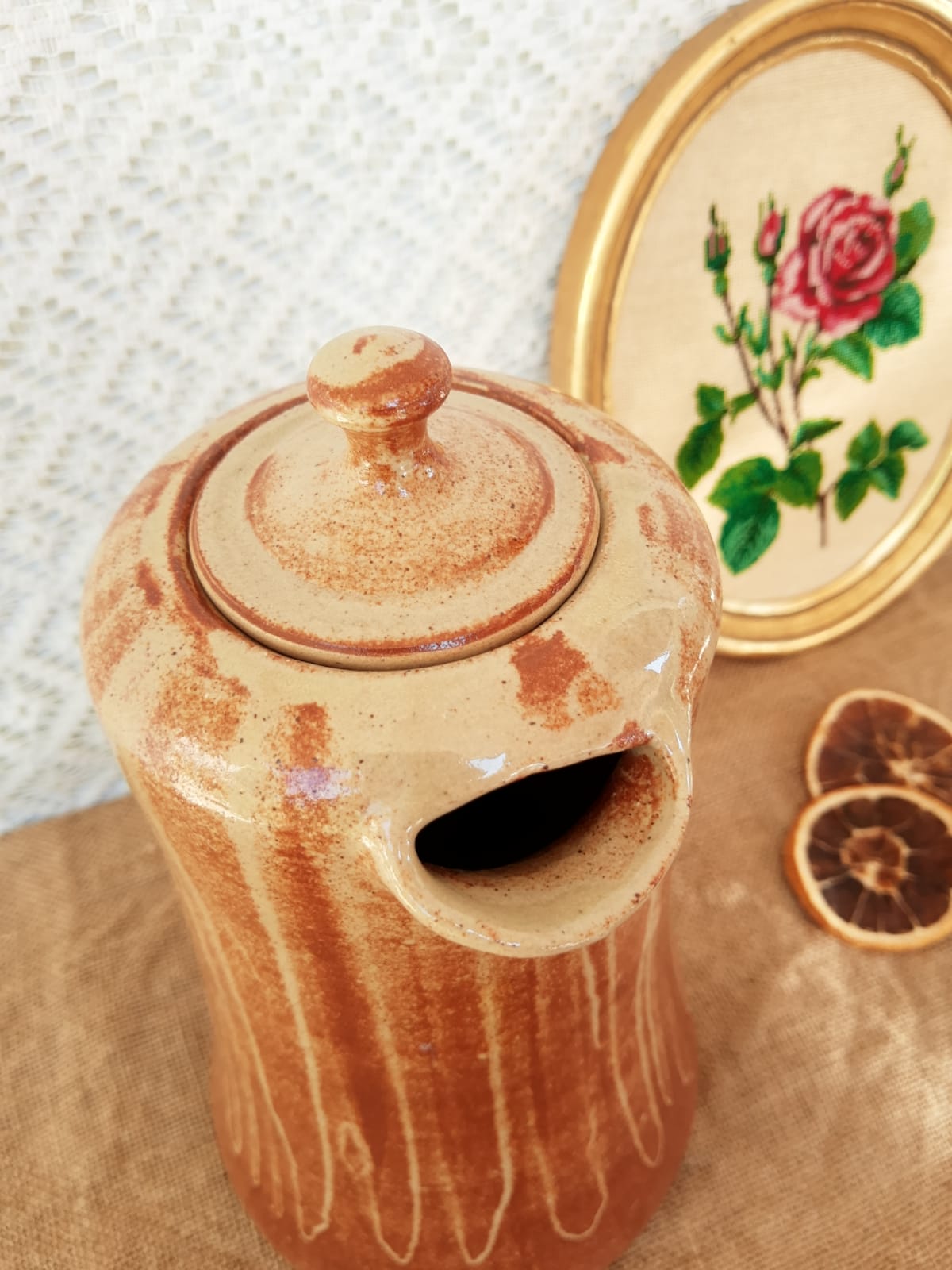 Cafetière, carafe en grès signée
