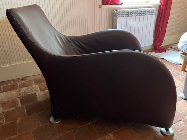 Fauteuil Montis by Gerard Van den Berg Prune