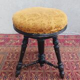 Napoleon III piano stool