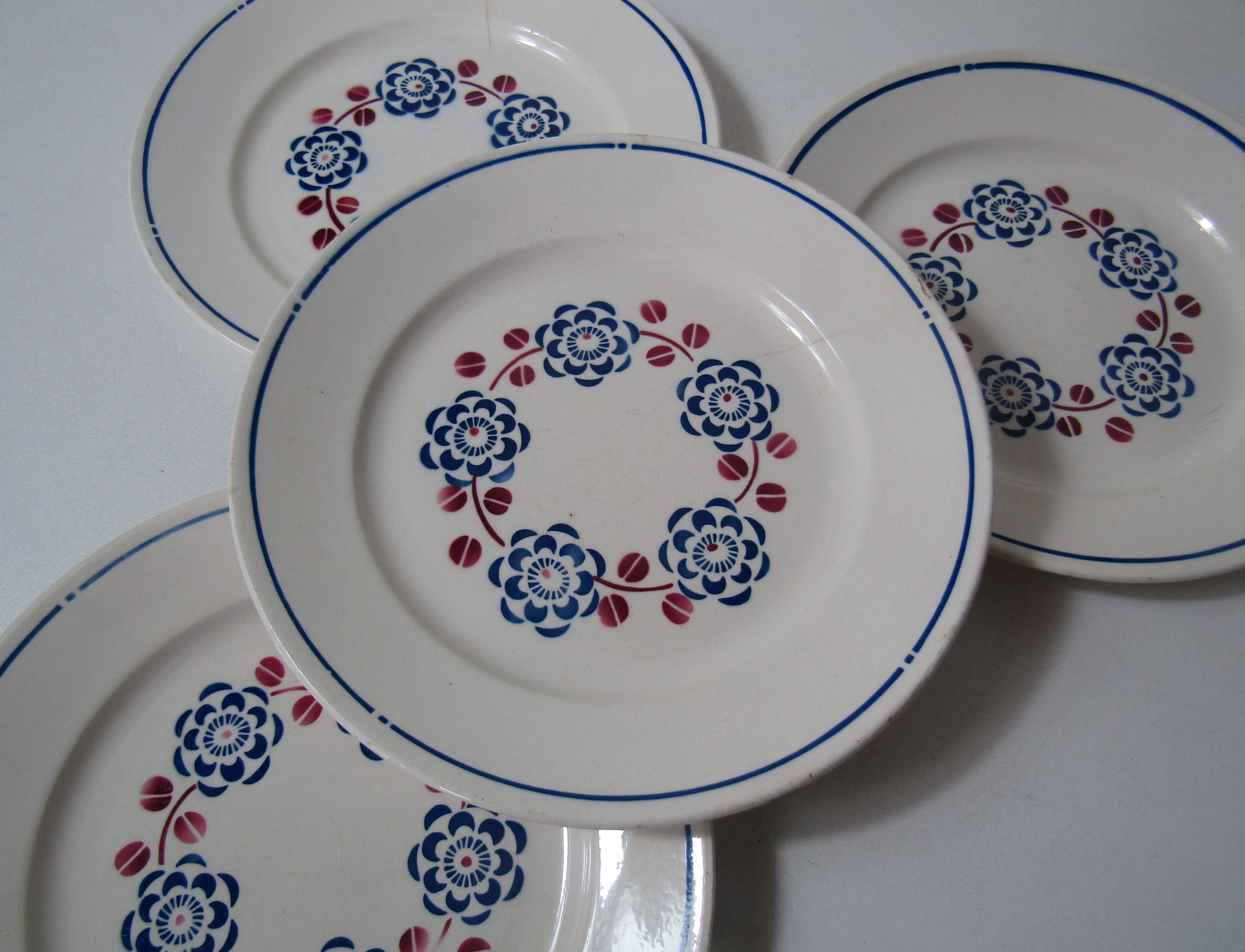 4 flat plates faience Badonviller trifle