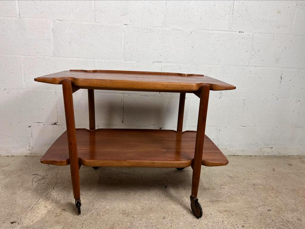 Desserte en bois vintage