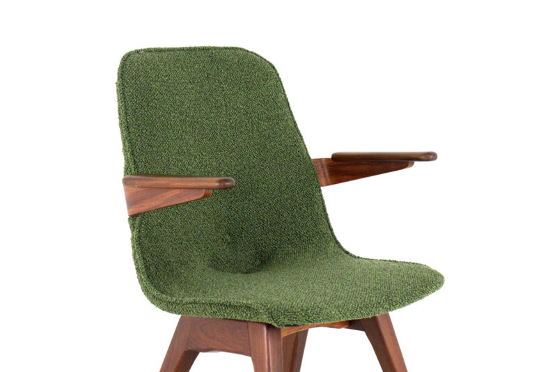 Chaise G.J. van Os