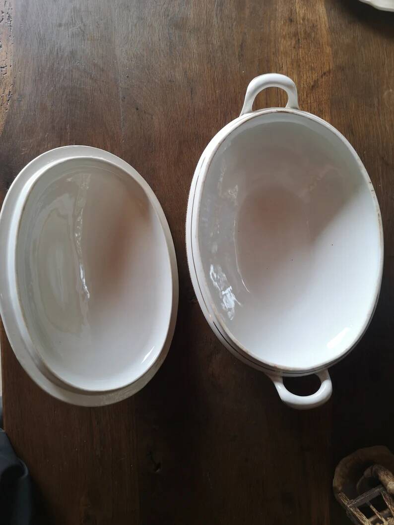 Vintage Earthenware Soup Tureen