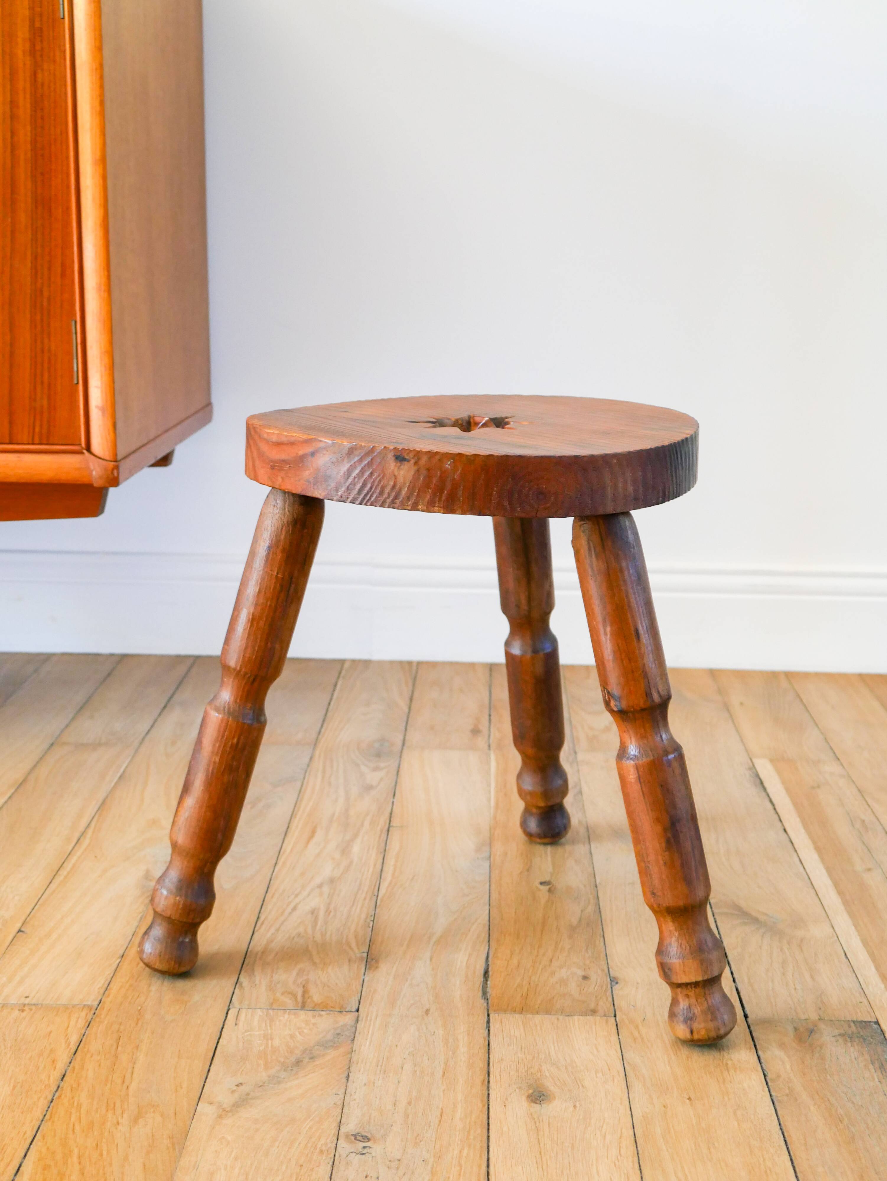 Wooden tripod stool with star, Brutalist, Popular Style, 1950