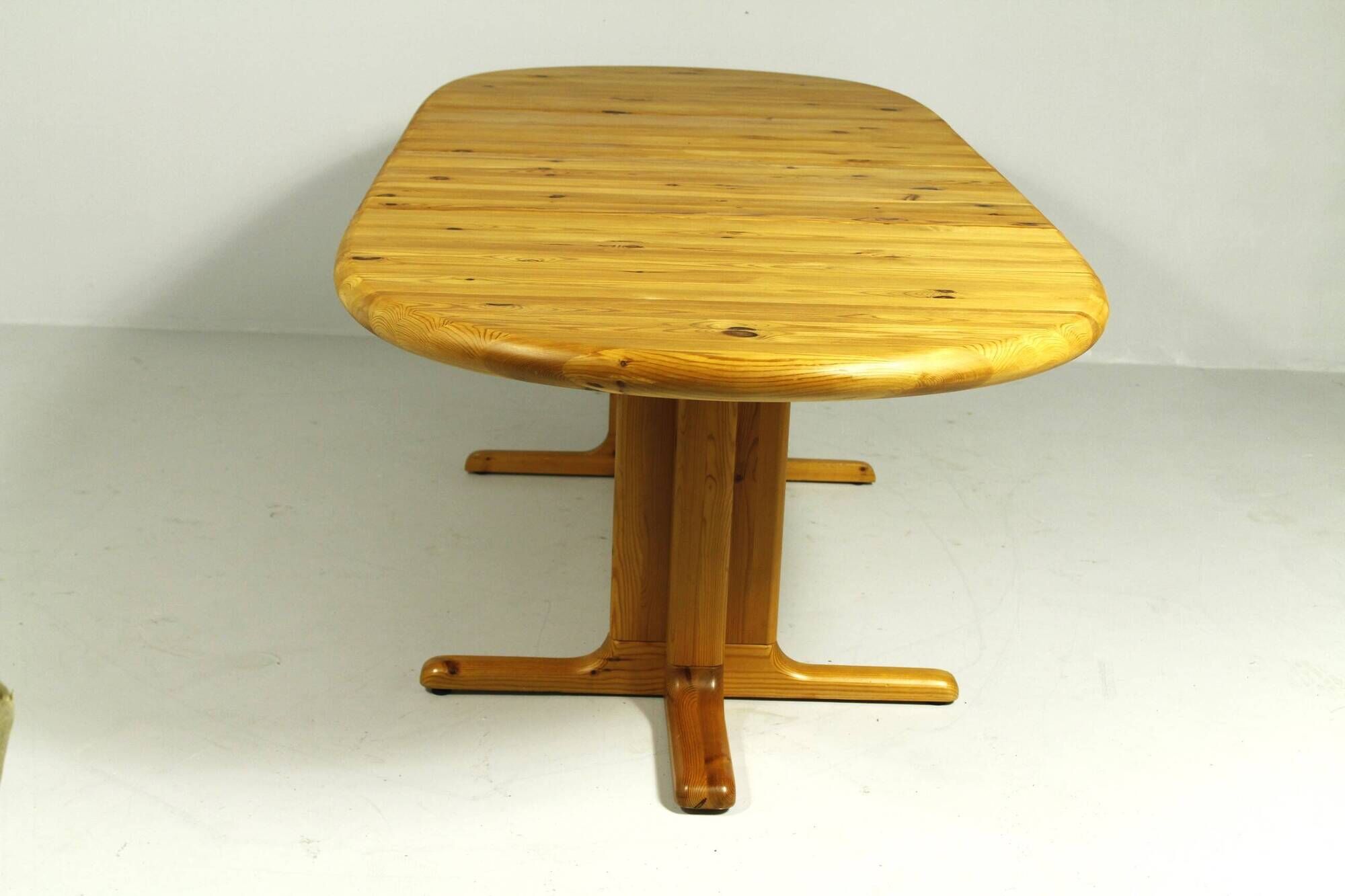 Table à manger extensible en pin massif des années 1980 par RUBBY ...