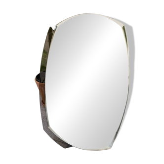 Mirror with smoked mirror border and beveled corners