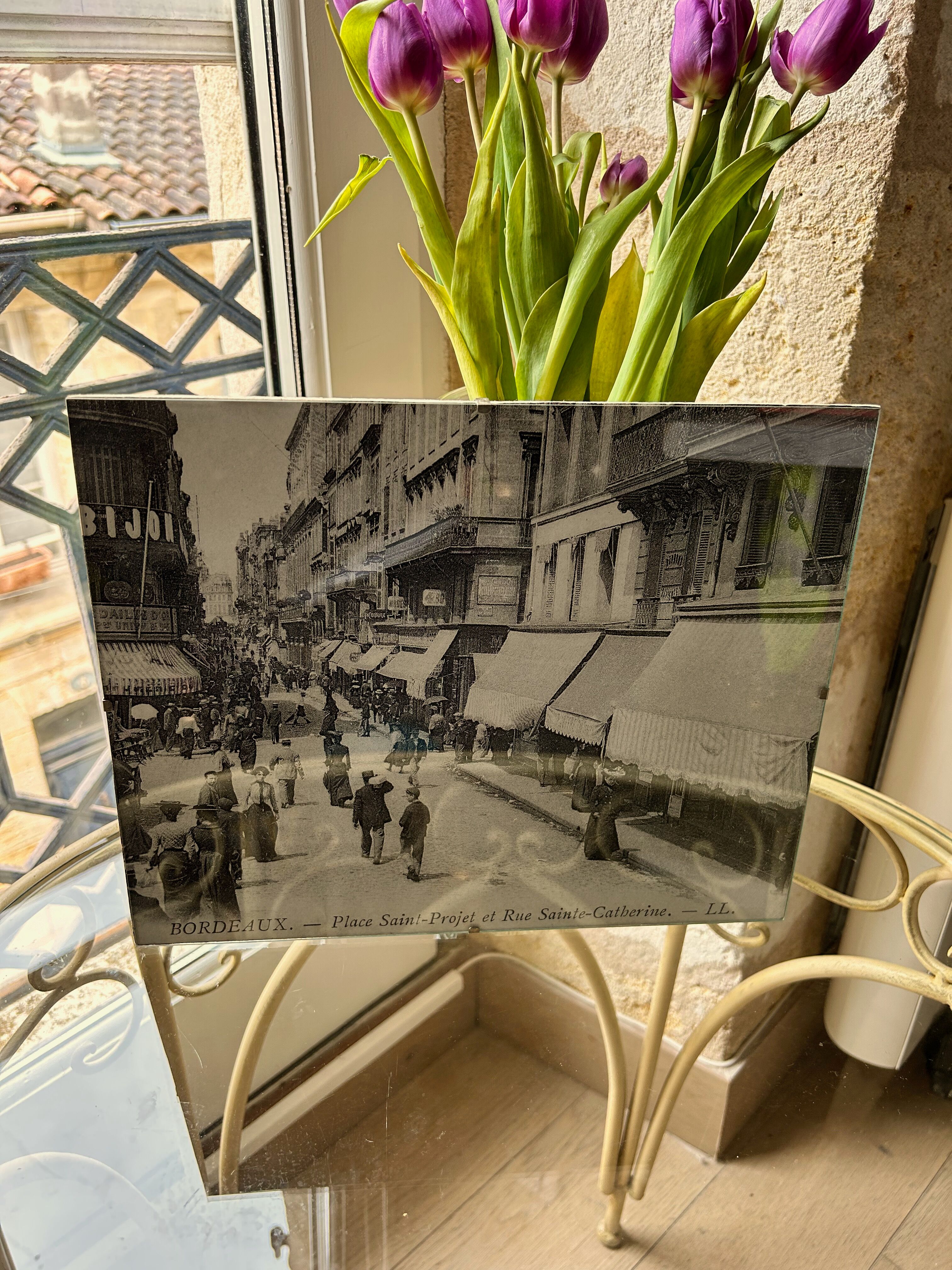 Bordeaux "Place Saint Projet" Black and White