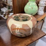 Terracotta pot