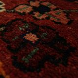 Tapis de couloir vintage en laine à motif floral rouge bordeaux, tapis oriental des années 1950, 110 x 350 cm